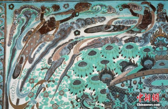 敦煌莫高窟--古丝路上的佛教宝库